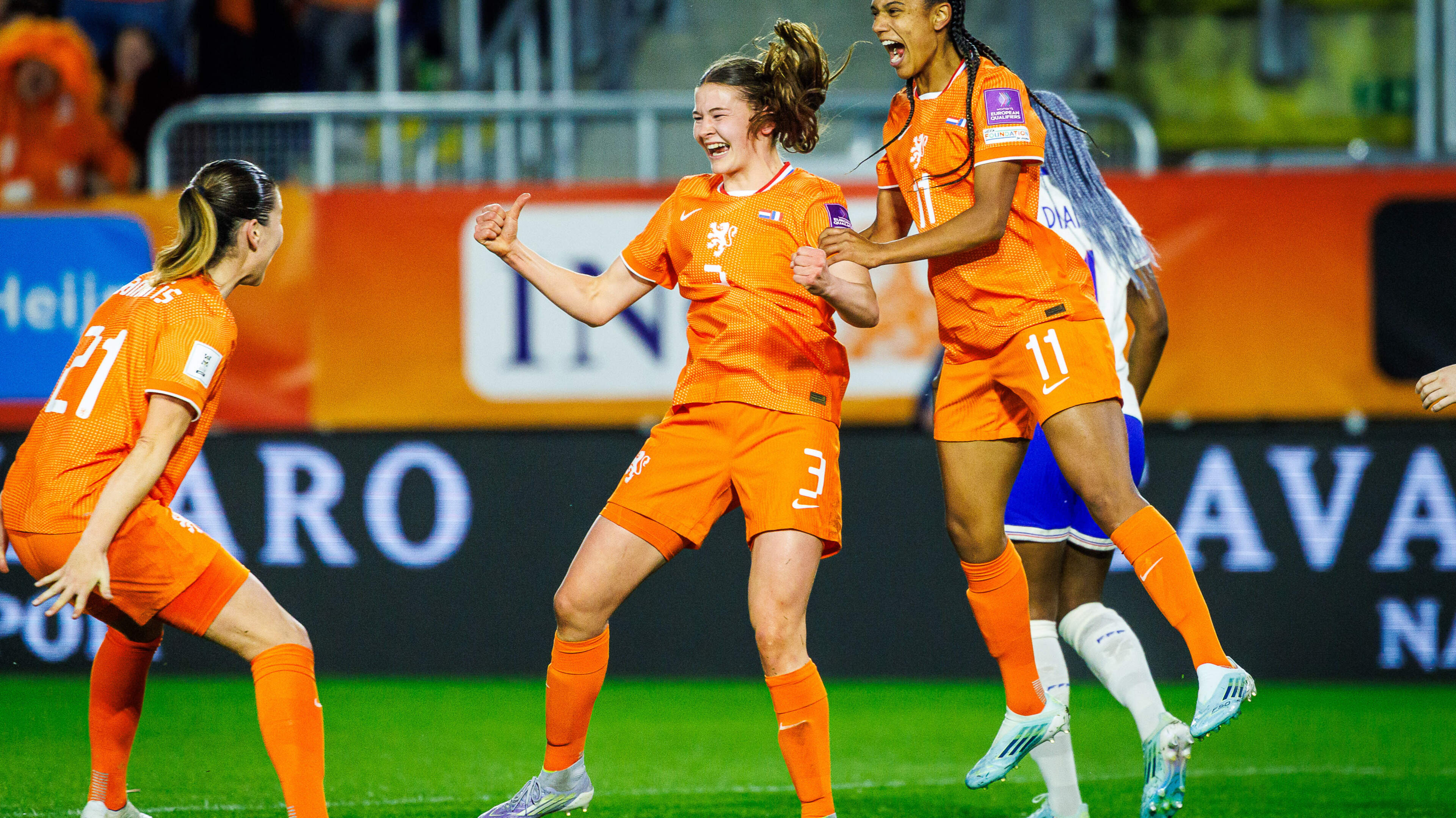 LIVE WK-kwalificatie: kunnen de Leeuwinnen na rust de verrassende voorsprong tegen Fransen behouden?