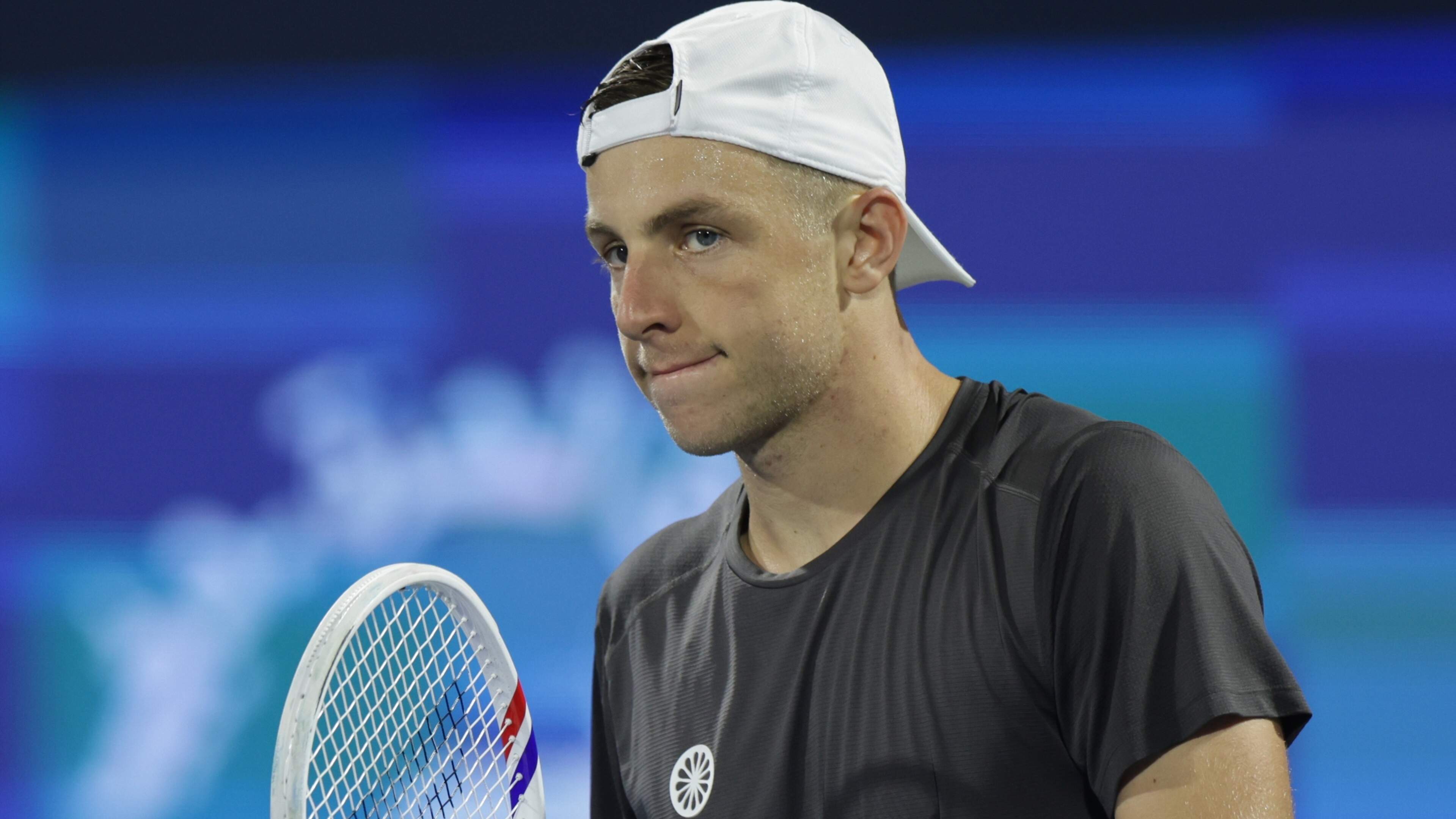 Tennis player Griekspoor has left Dubai