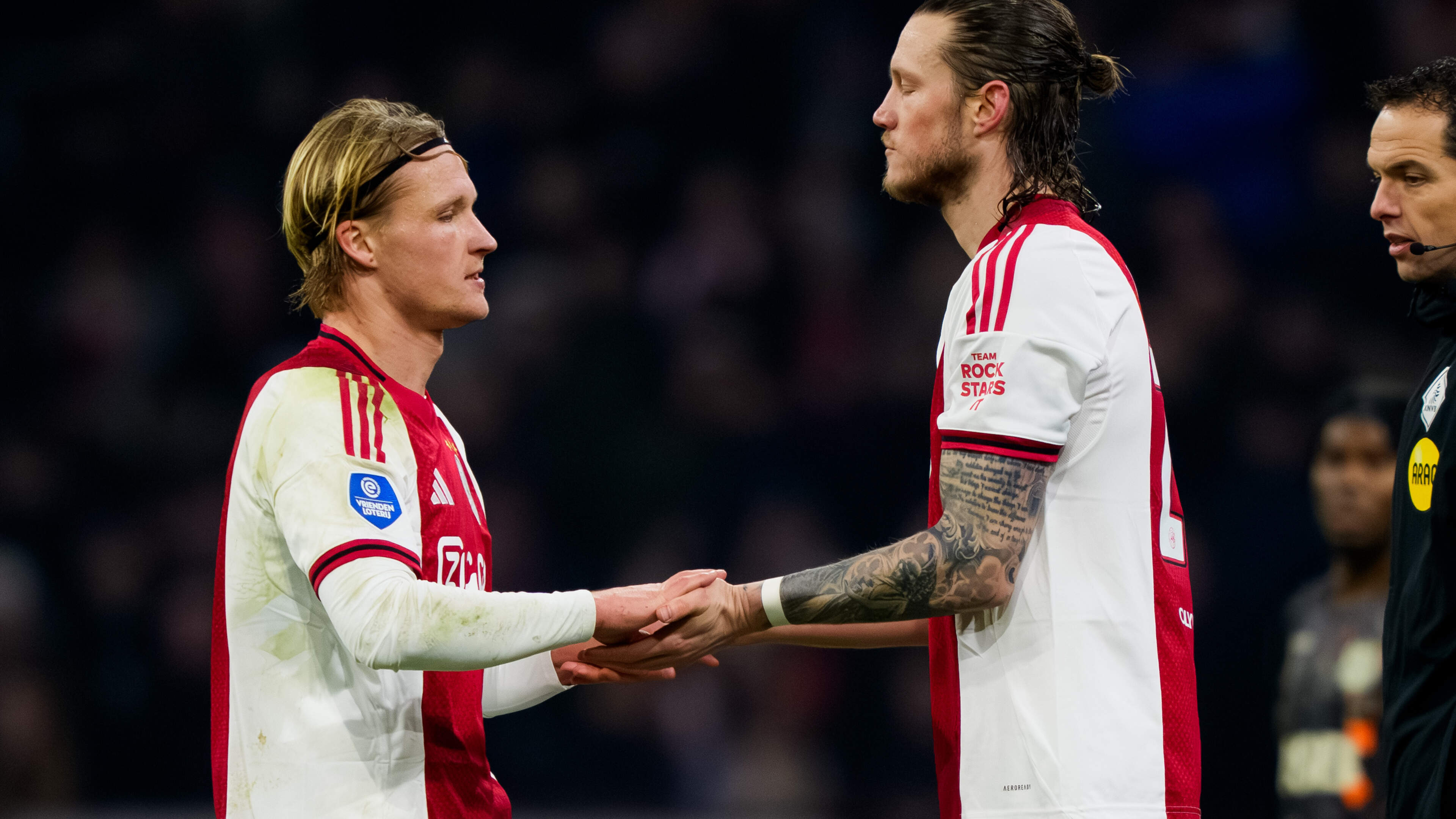 Óscar Garcia kan zondag kiezen tussen Kasper Dolberg en fitte Wout Weghorst, ook Owen Wijndal terug bij Ajax