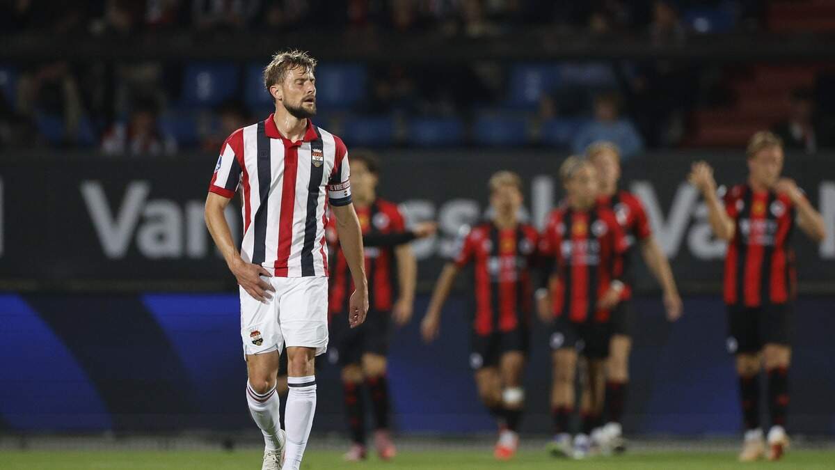 Excelsior sweep aside Willem II with 3-0 win in Tilburg