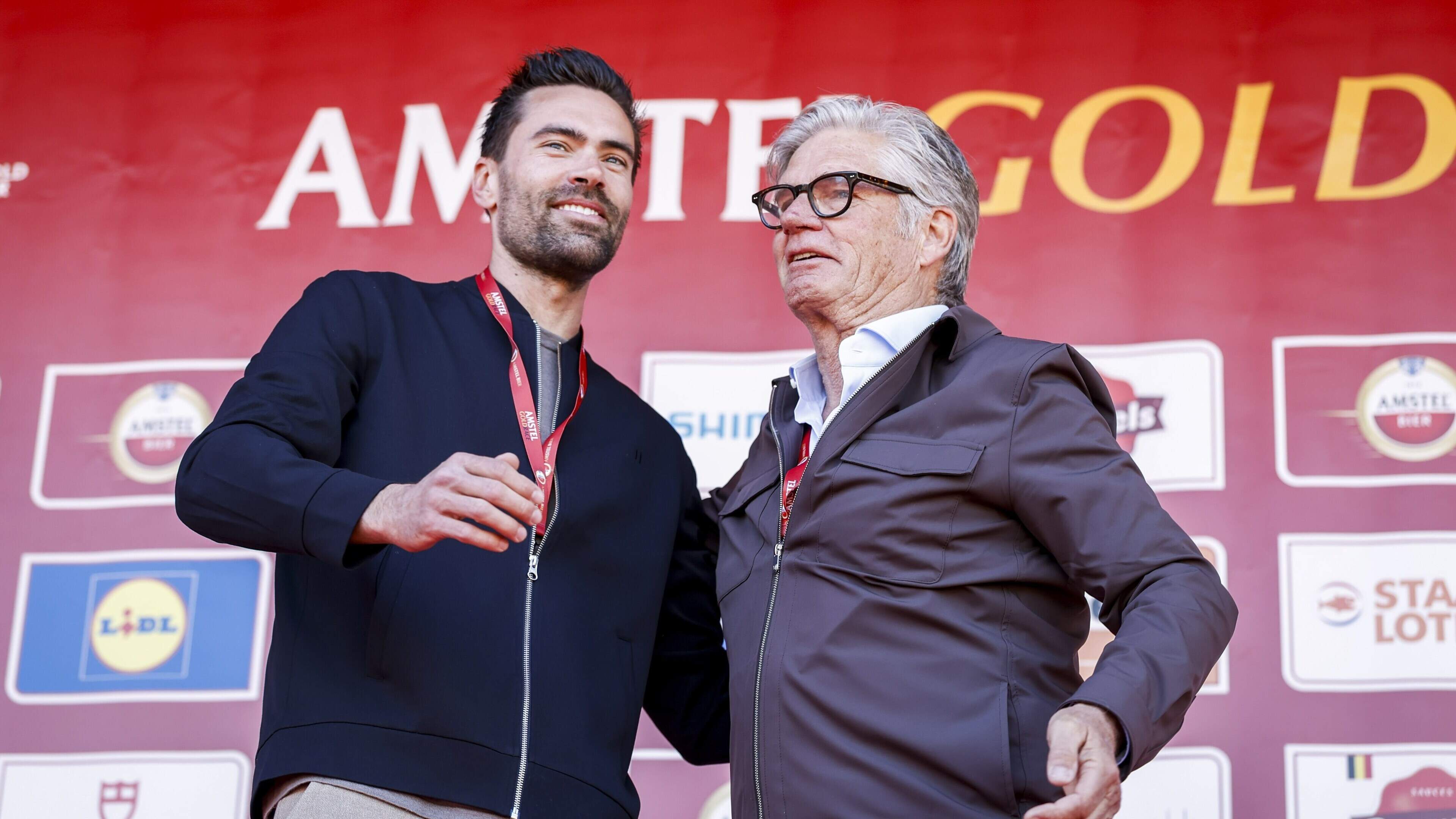 LIVE Amstel Gold Race mannen: negen renners mee in eerste vlucht