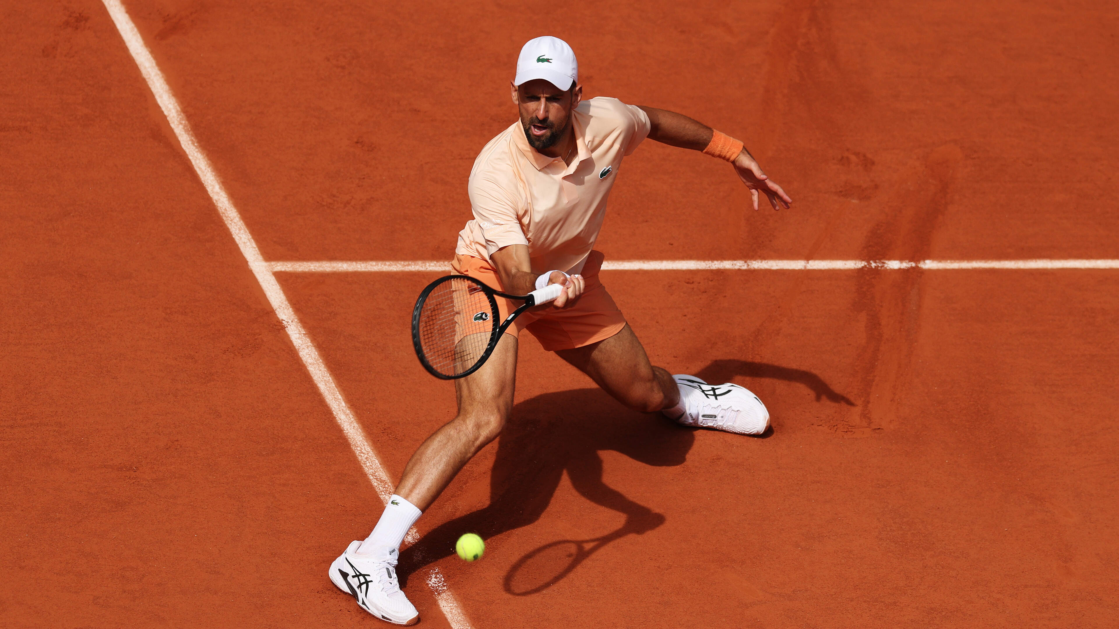 LIVE Roland Garros: Novak Djokovic wint in derde ronde-partij eerste set, Jesper de Jong begonnen aan zijn derde ronde