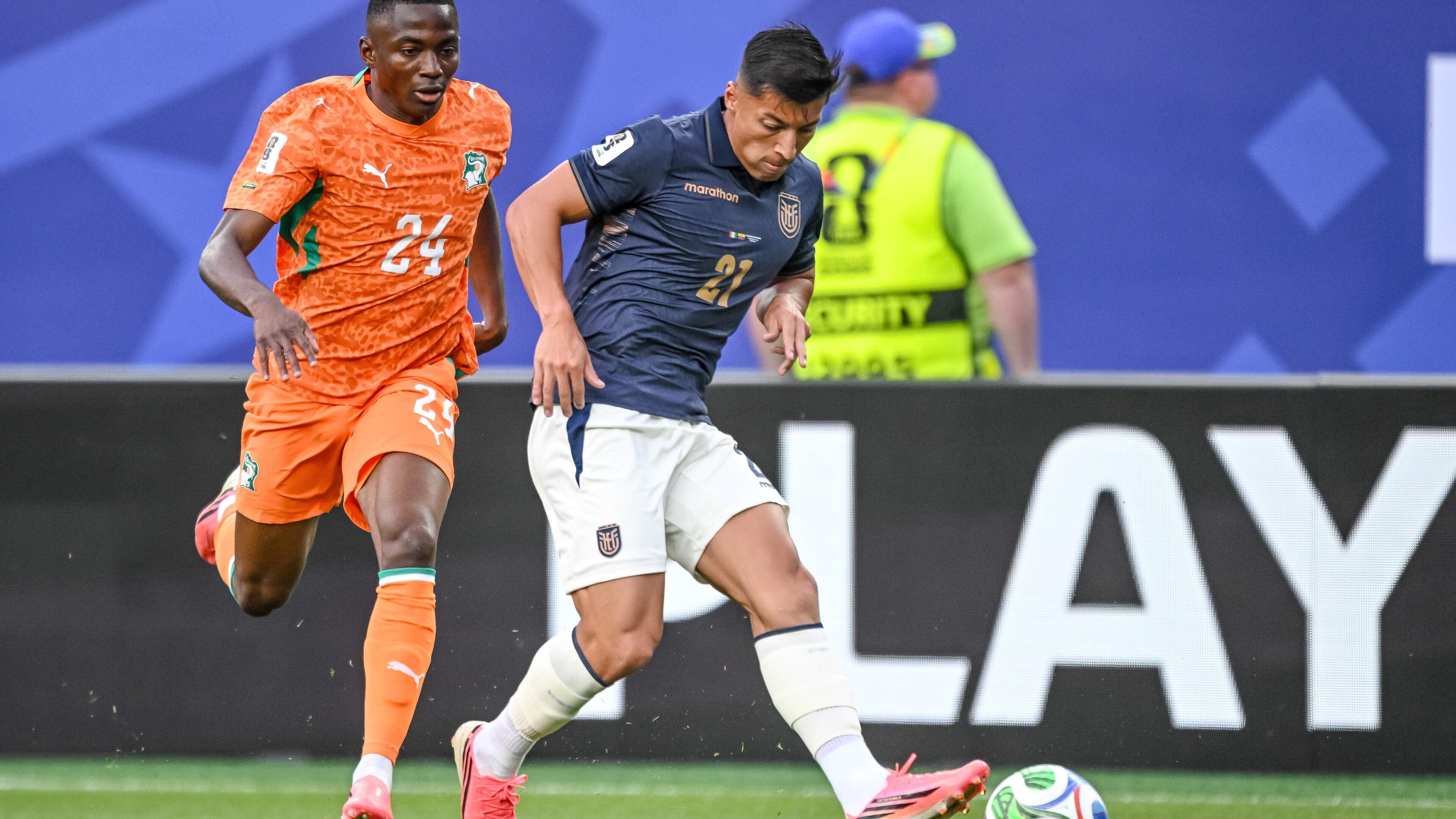 LIVE WK 2026 | Ecuador ramt de bal op de lat tegen Ivoorkust, maar nog geen treffers in duel