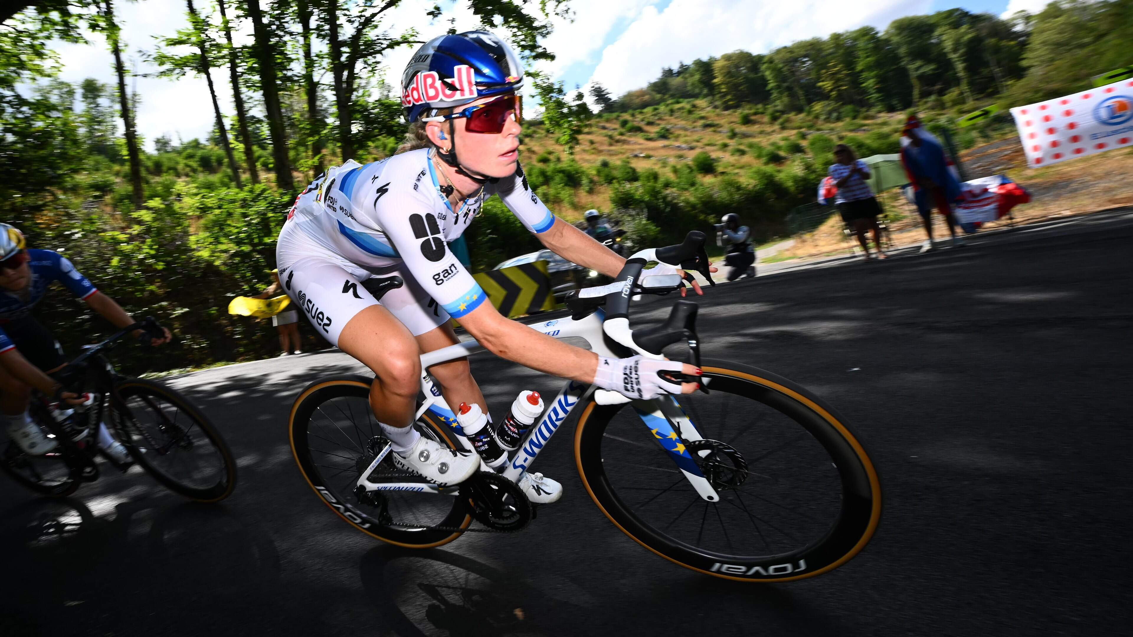 LIVE Tour de France Femmes: Anna van der Breggen start niet meer, slaat Demi Vollering toe op iconische Mont Ventoux?