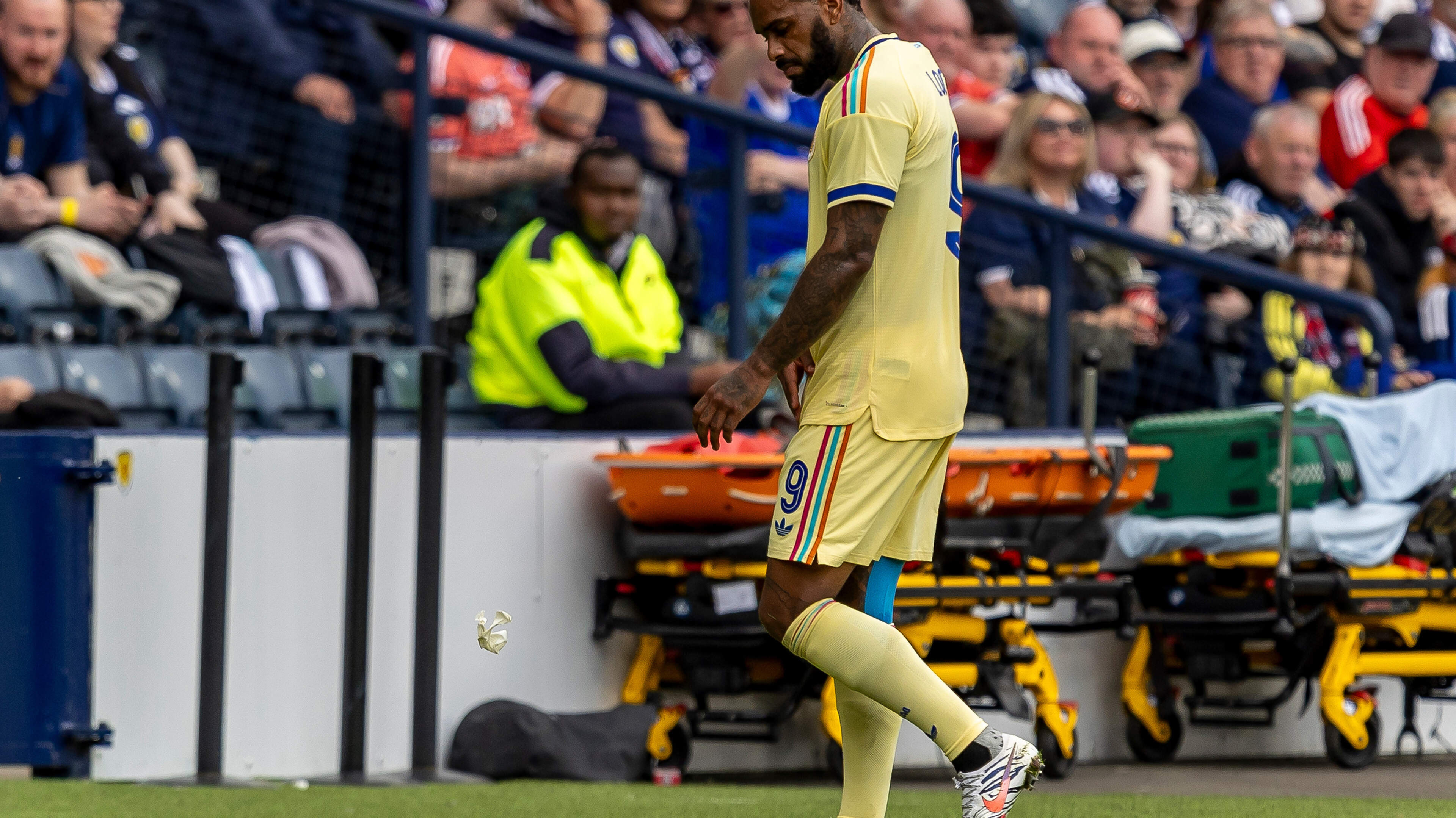 Dick Advocaat tussen hoop en vrees na onbehouwen moment Jürgen Locadia, die moet vrezen voor openingsduel WK 2026