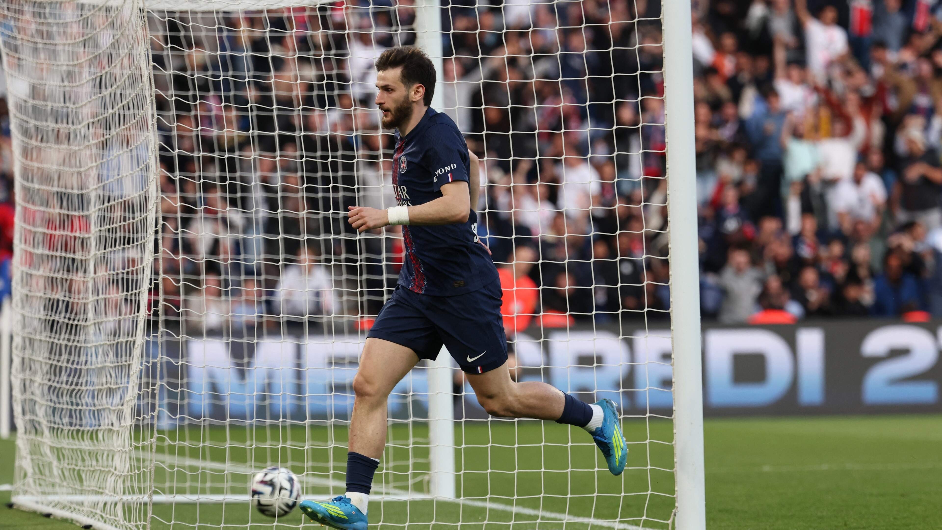 Paris Saint-Germain boekt belangrijke zege tegen FC Nantes in strijd om Franse landstitel