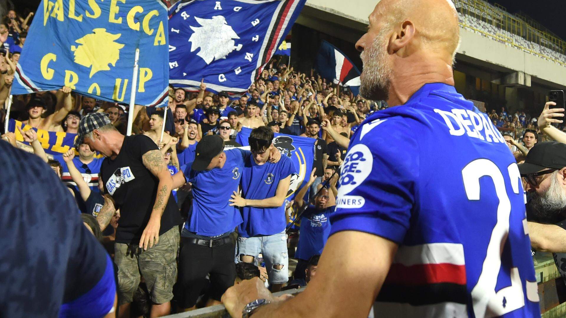 Alberico Evani coach of UC Sampadoria rejoices for the victory with Attilio Lombardo during the PlayOut BKT betwee US Salernitana 1919 vs AC Sampdoaia at Arechi Stadium (Photo by Danilo Gemito/IPA Sport / ipa-agency.net/IPA/Sipa USA)