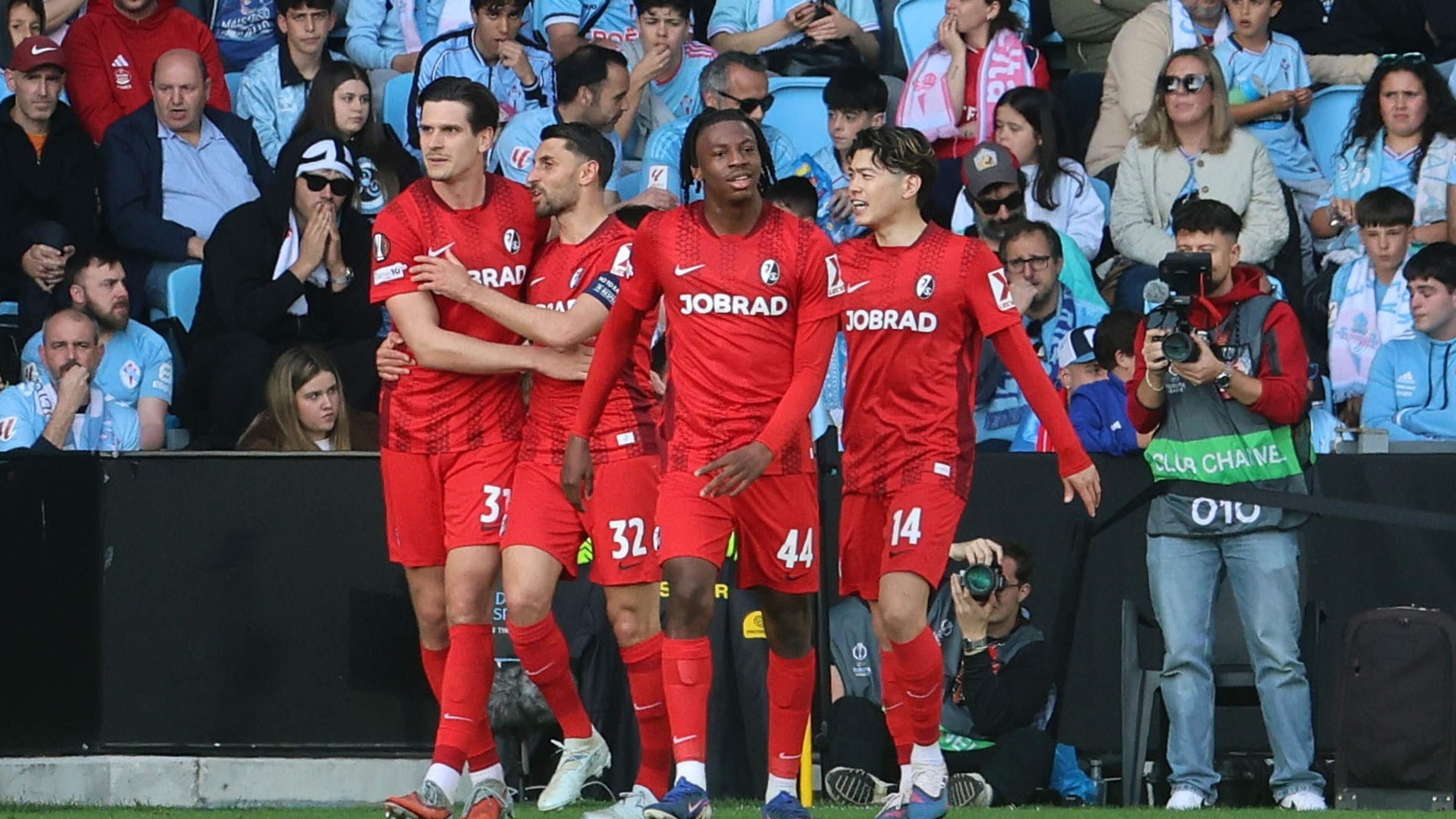 Freiburg walst in return ook over Celta heen en staat in halve finale Europa League