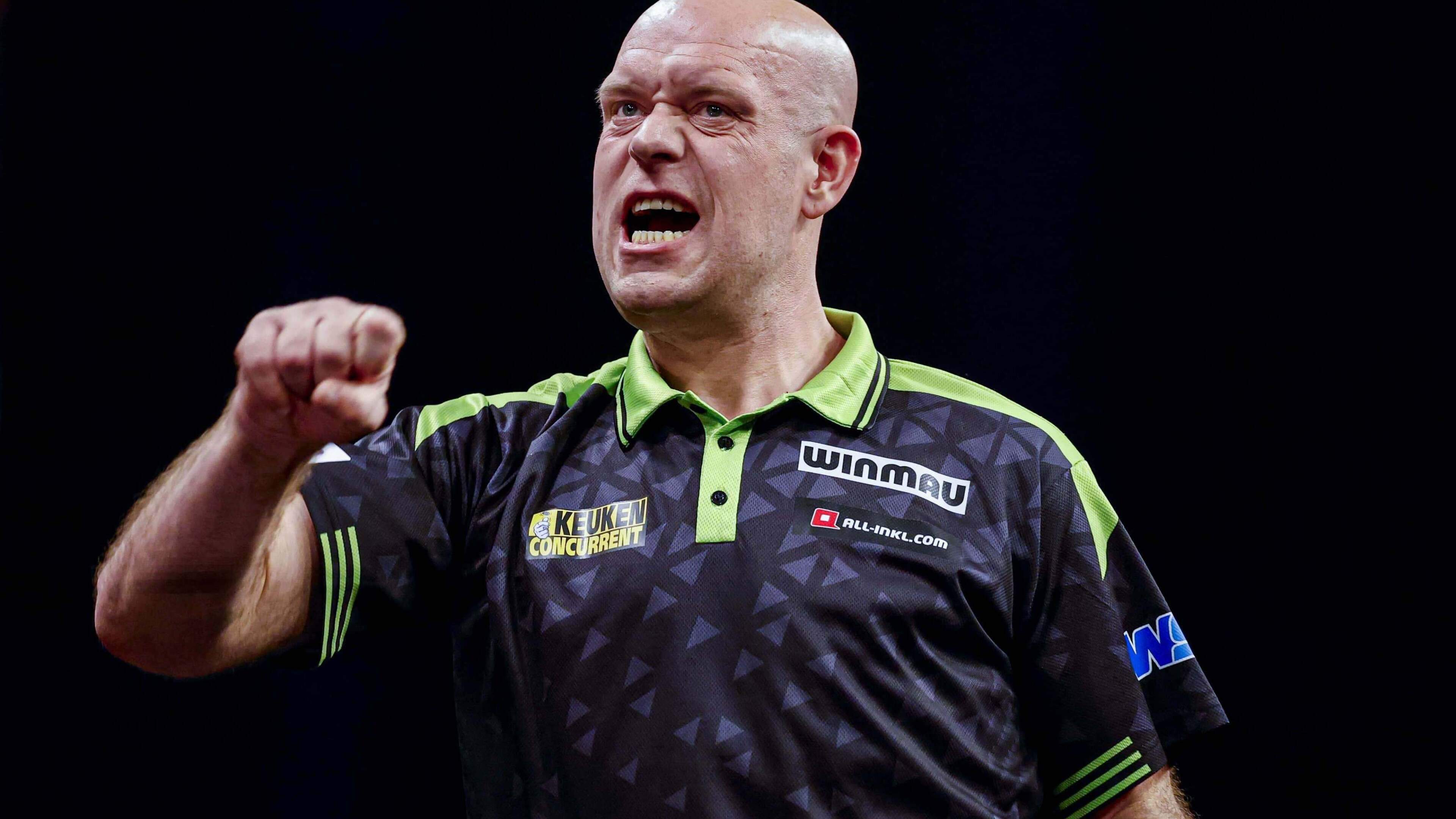 Michael van Gerwen slaat verbaal hard terug na opmerking Duitse tegenstander: ’Hij gaat mij nooit verslaan’