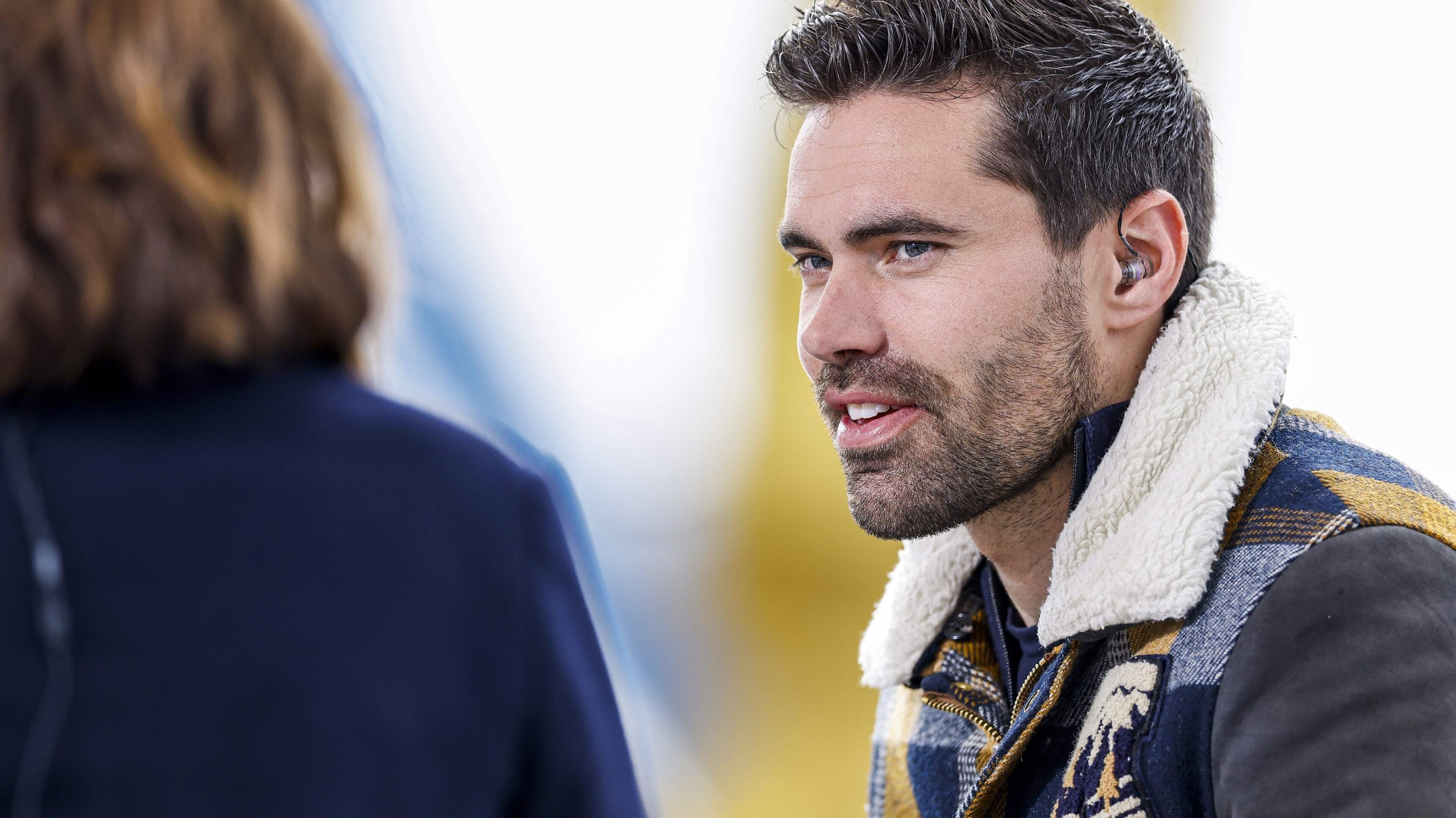 Tom Dumoulin spreekt met groot respect over Leo van Vliet voorafgaand aan de Amstel Gold Race: ’Ik heb grote schoenen te vullen’