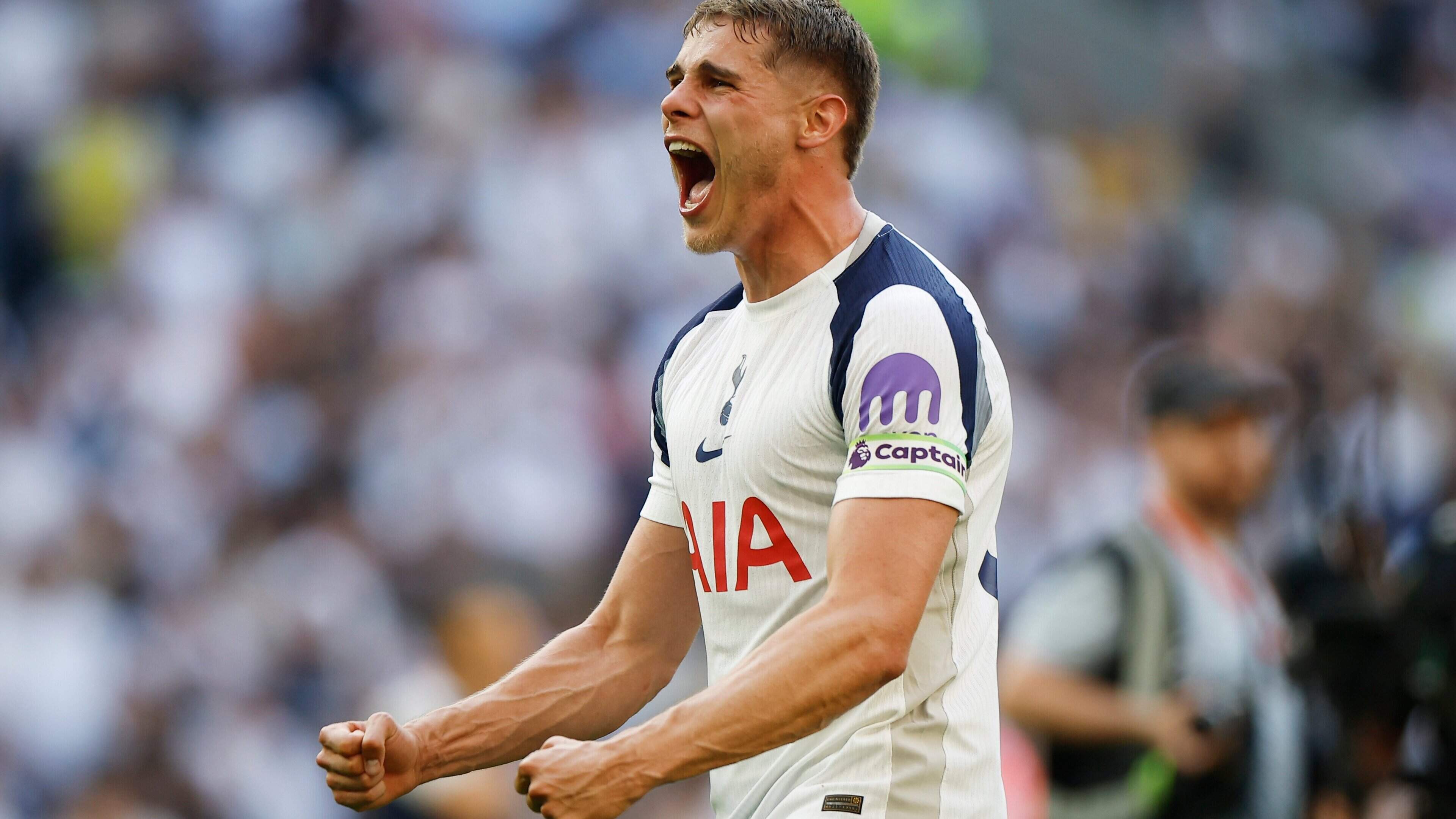 Tottenham Hotspur verleidt Micky van de Ven met megasalaris tot bijtekenen: ruim 75 miljoen euro in 5 jaar