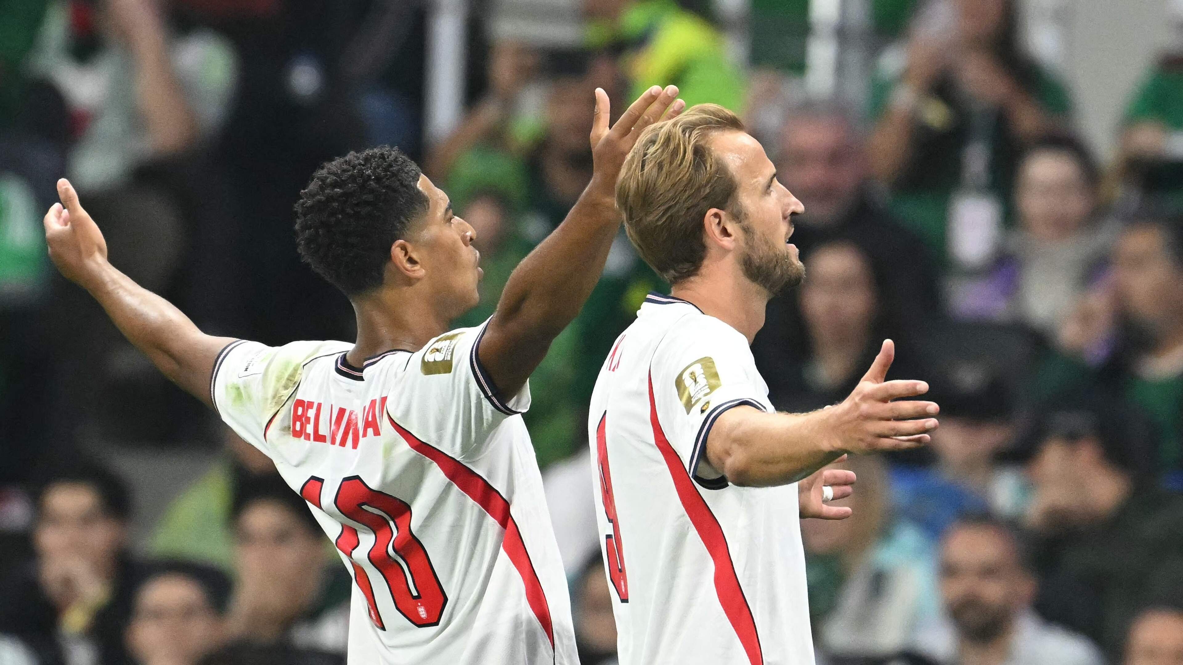 LIVE WK 2026 | Mexico en Engeland bezig met bloedstollend duel in achtste finale