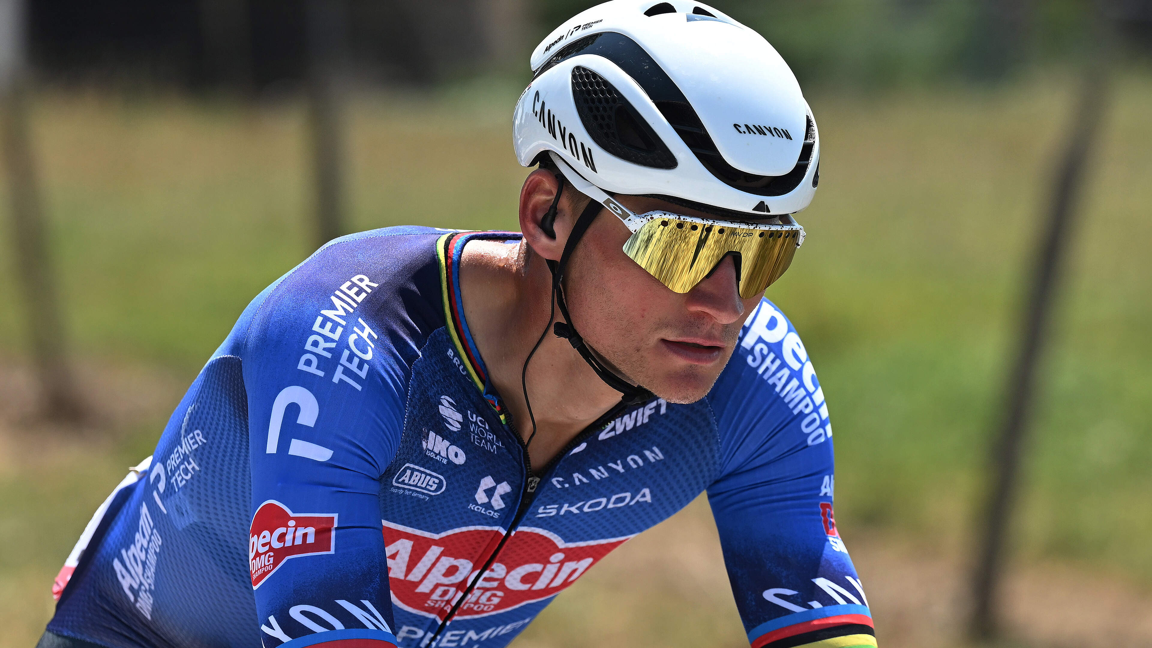 LIVE Tour de France | Door de hitte 30 kilometer korter, kan Mathieu van de Poel toeslaan in heuvelrit?