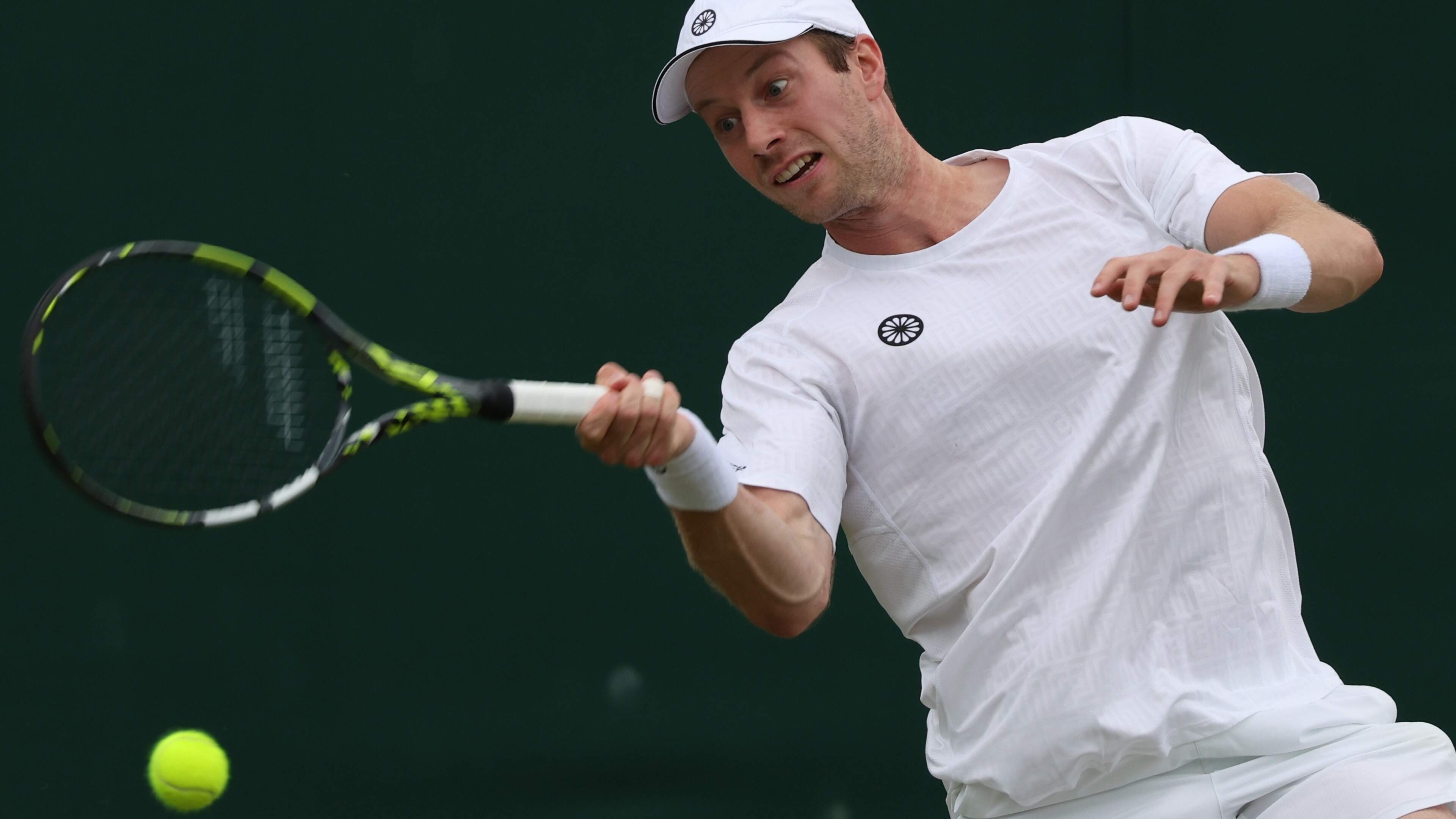 Botic van de Zandschulp slaat zich naar tweede ronde op Wimbledon