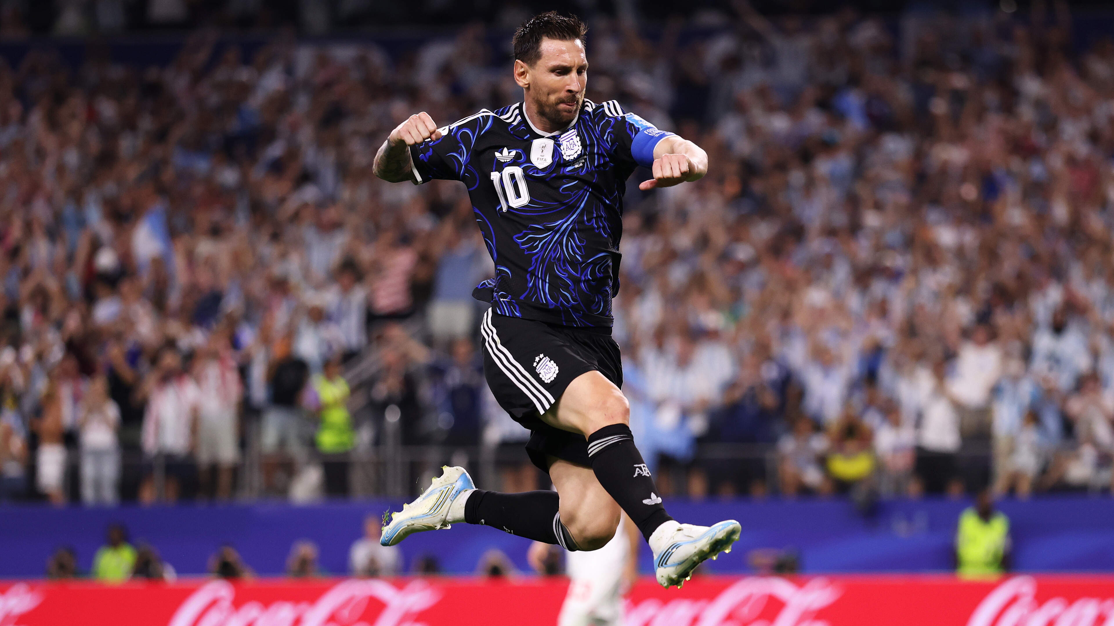 LIVE WK 2026 | Messi maakt z’n zesde goal dit toernooi en scherpt record aan, Algerije komt snel weer naast Oostenrijk