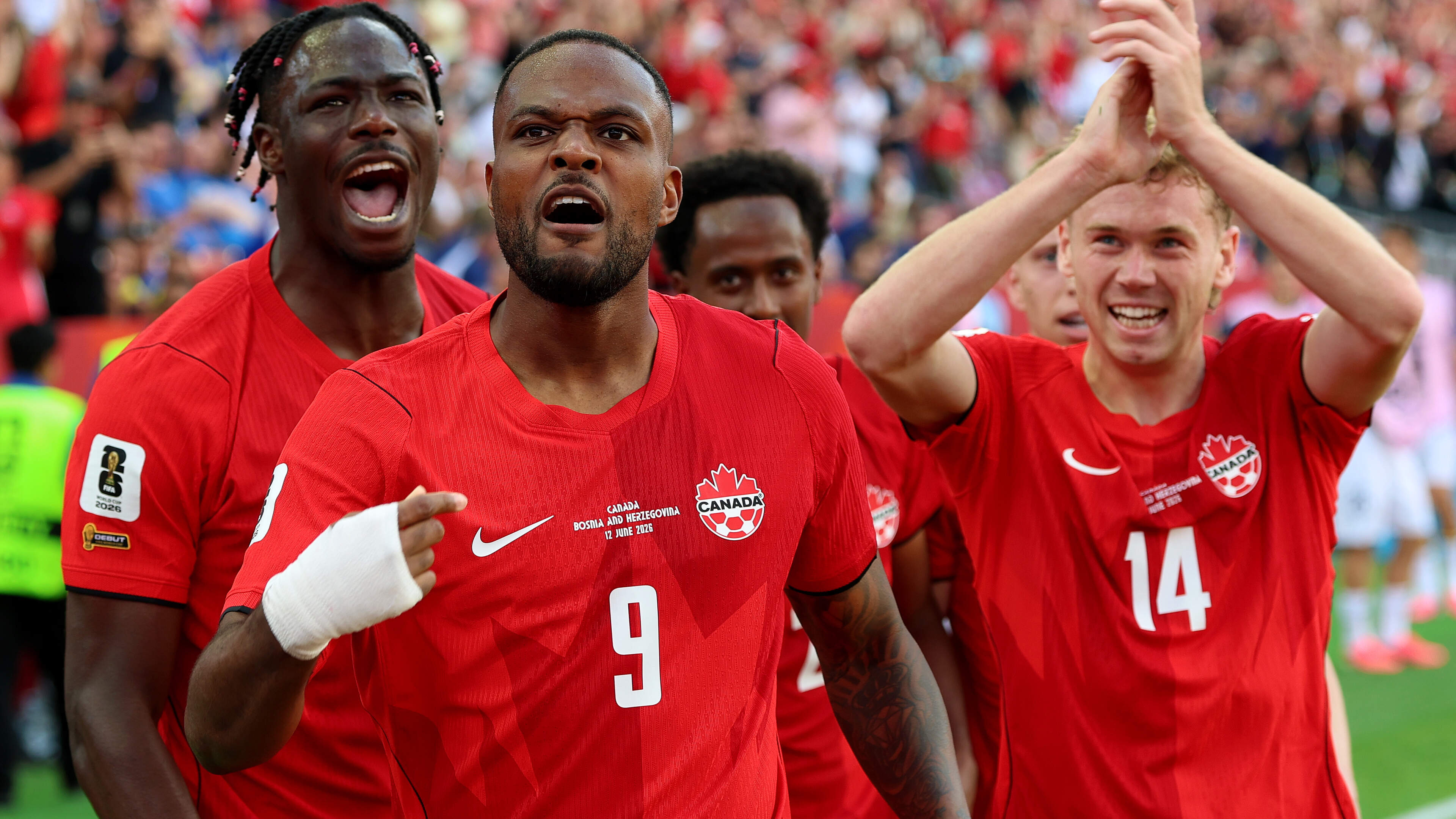Ex-Feyenoorder Cyle Larin held voor thuisland op WK 2026: ’Ik scoor altijd als Canada mij nodig heeft’