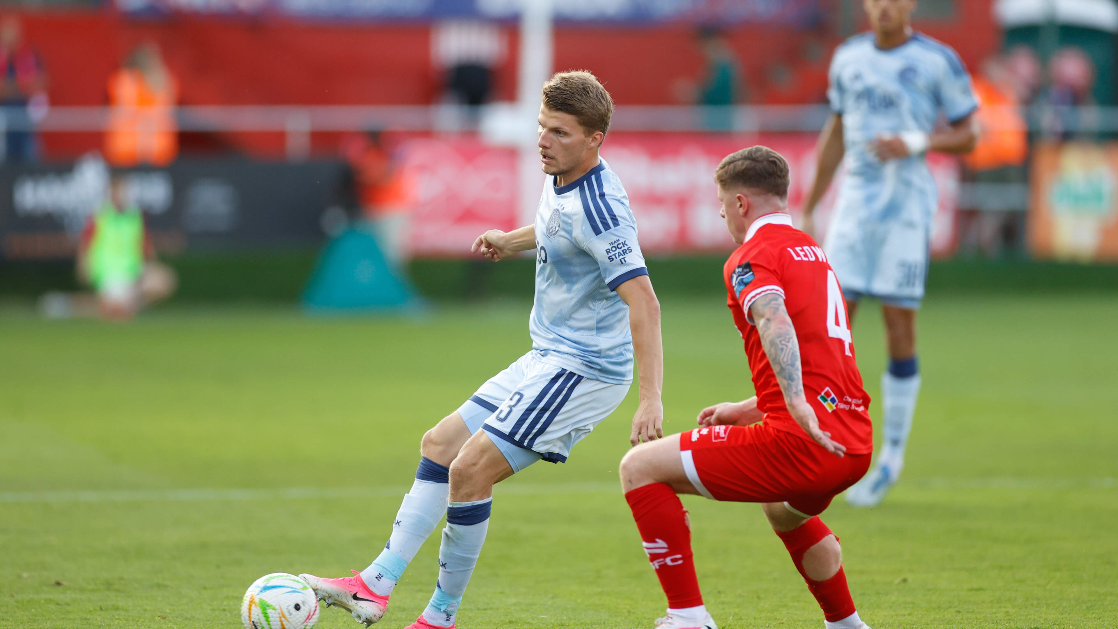 LIVE Conference League | Anton Gaaei knalt Ajax opnieuw op voorsprong in Dublin