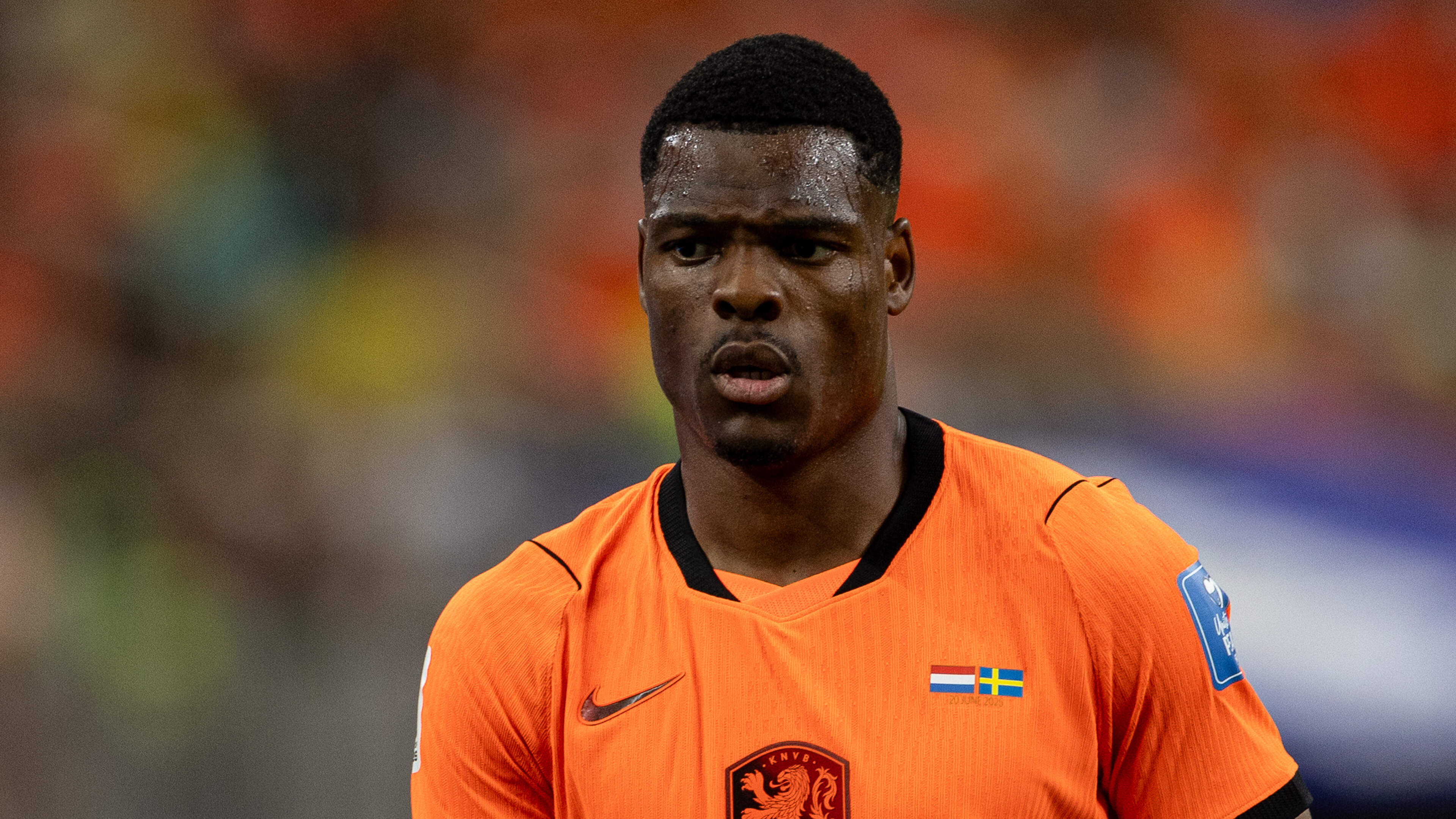 Denzel Dumfries verwacht dat al uitgeschakeld Tunesië de huid duur gaat verkopen in laatste WK-groepswedstrijd