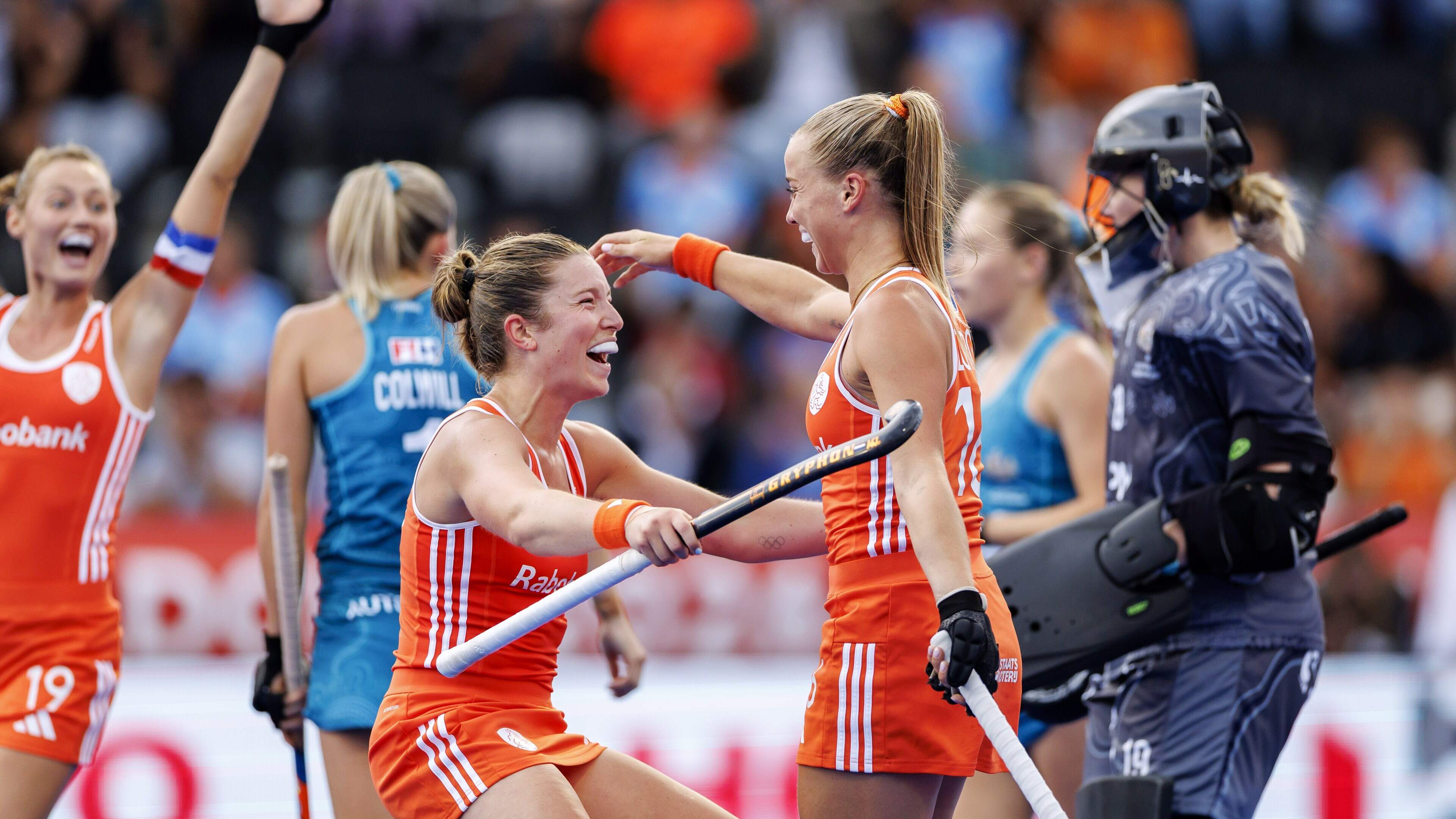 Opluchting bij Oranje: Nederlandse hockeyvrouwen trekken WK-zege tegen Australië in slotfase over de streep
