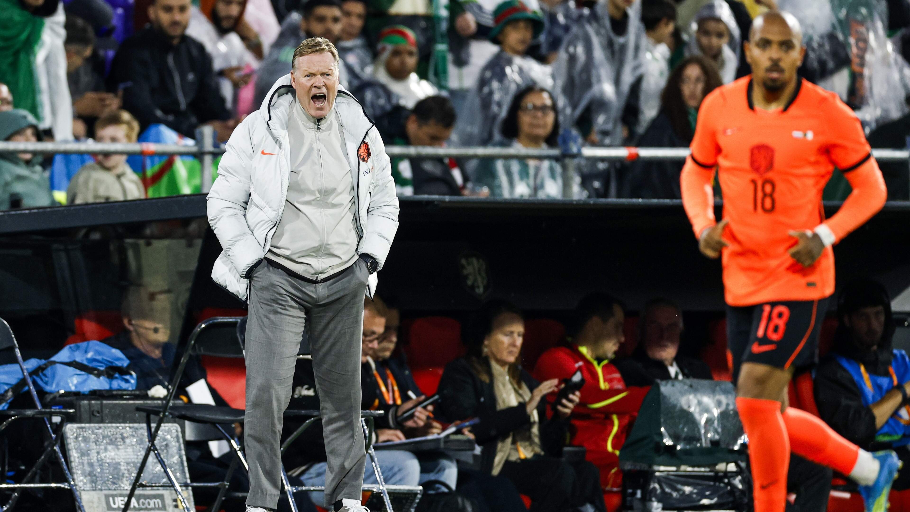 Red-faced Netherlands board plane after defeat to Algeria in World Cup 2026 send-off match