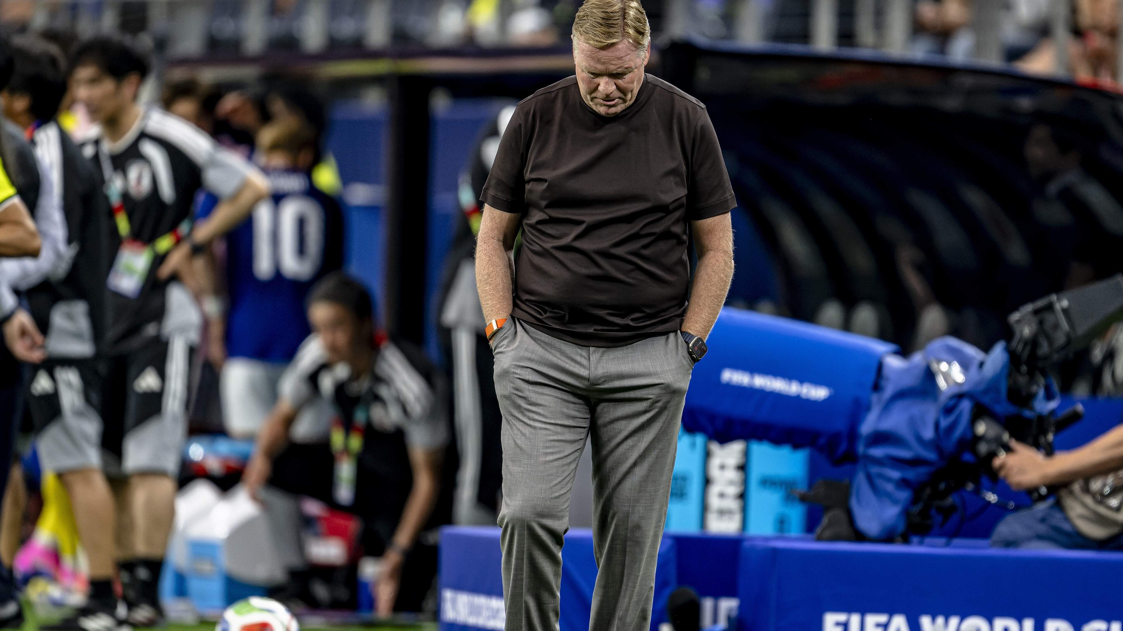 Valentijn Driessen: ’Dramatische wissels van Ronald Koeman doen Nederlands elftal de das om’
