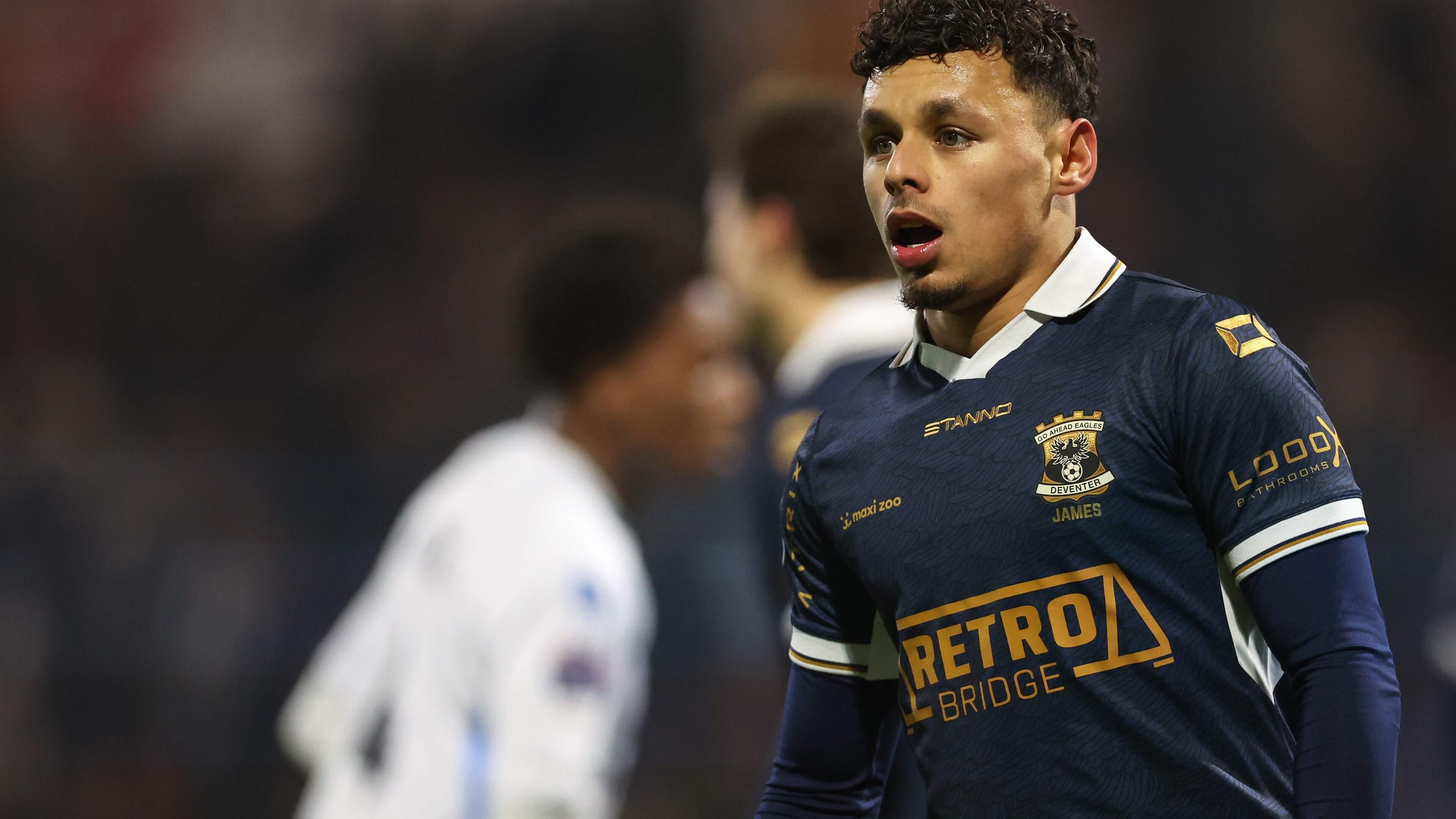 Race tegen de klok in paspoortenkwestie: clubs hopen komende speelronde toch over spelers te kunnen beschikken