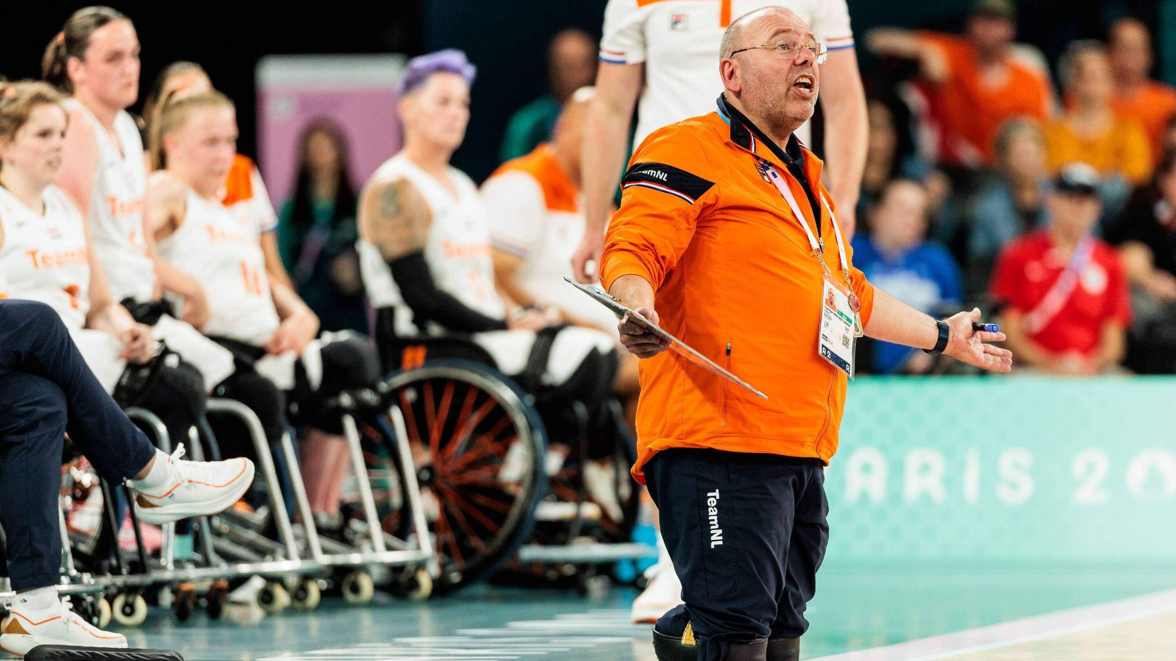 Basketbalbond schrapt voormalig bondscoach Gertjan van der Linden om ongewenst gedrag en legt contactverbod voor vijf jaar op