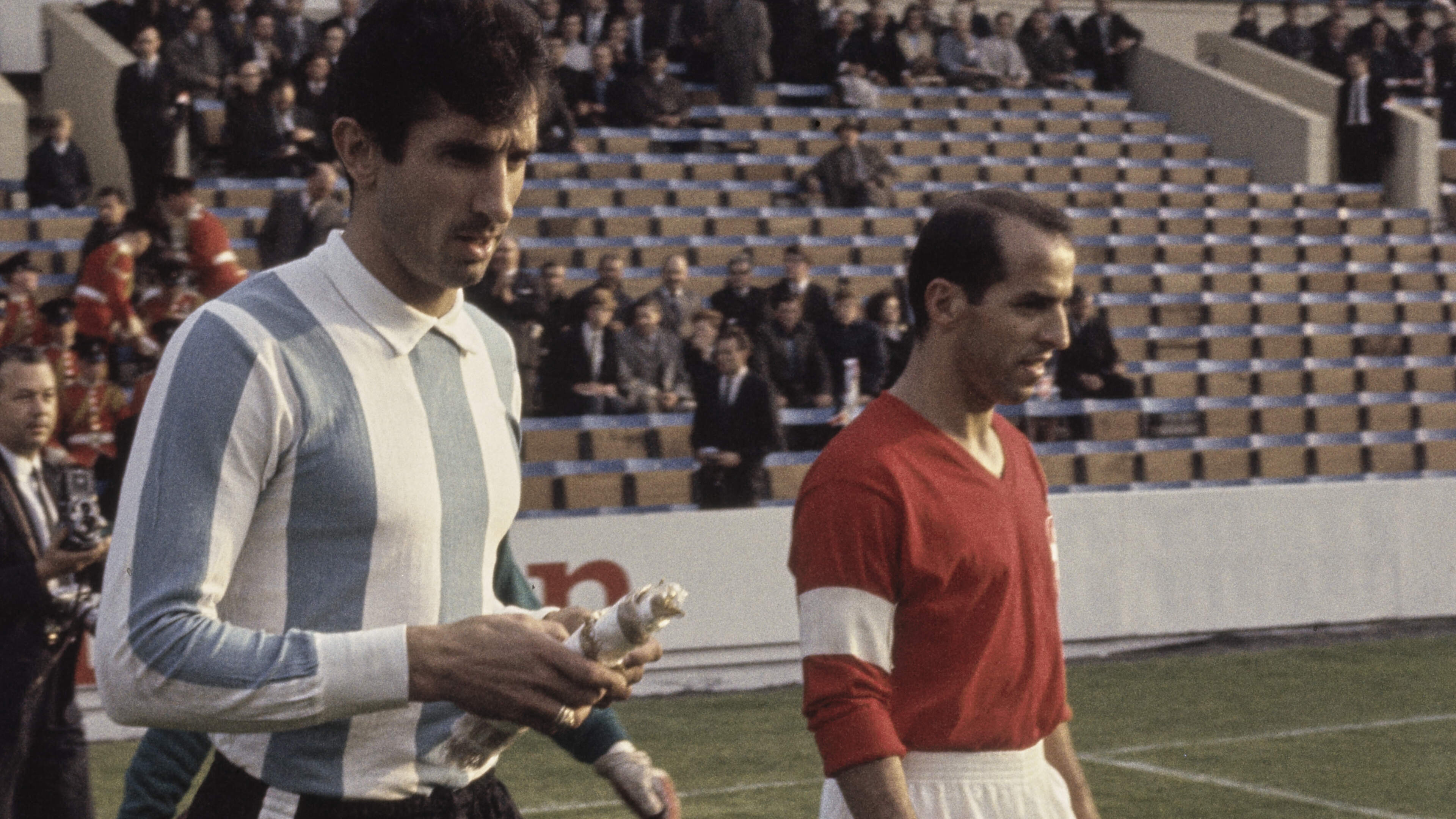 Argentijn overleden die op WK 1966 aan basis stond van invoering rode kaart