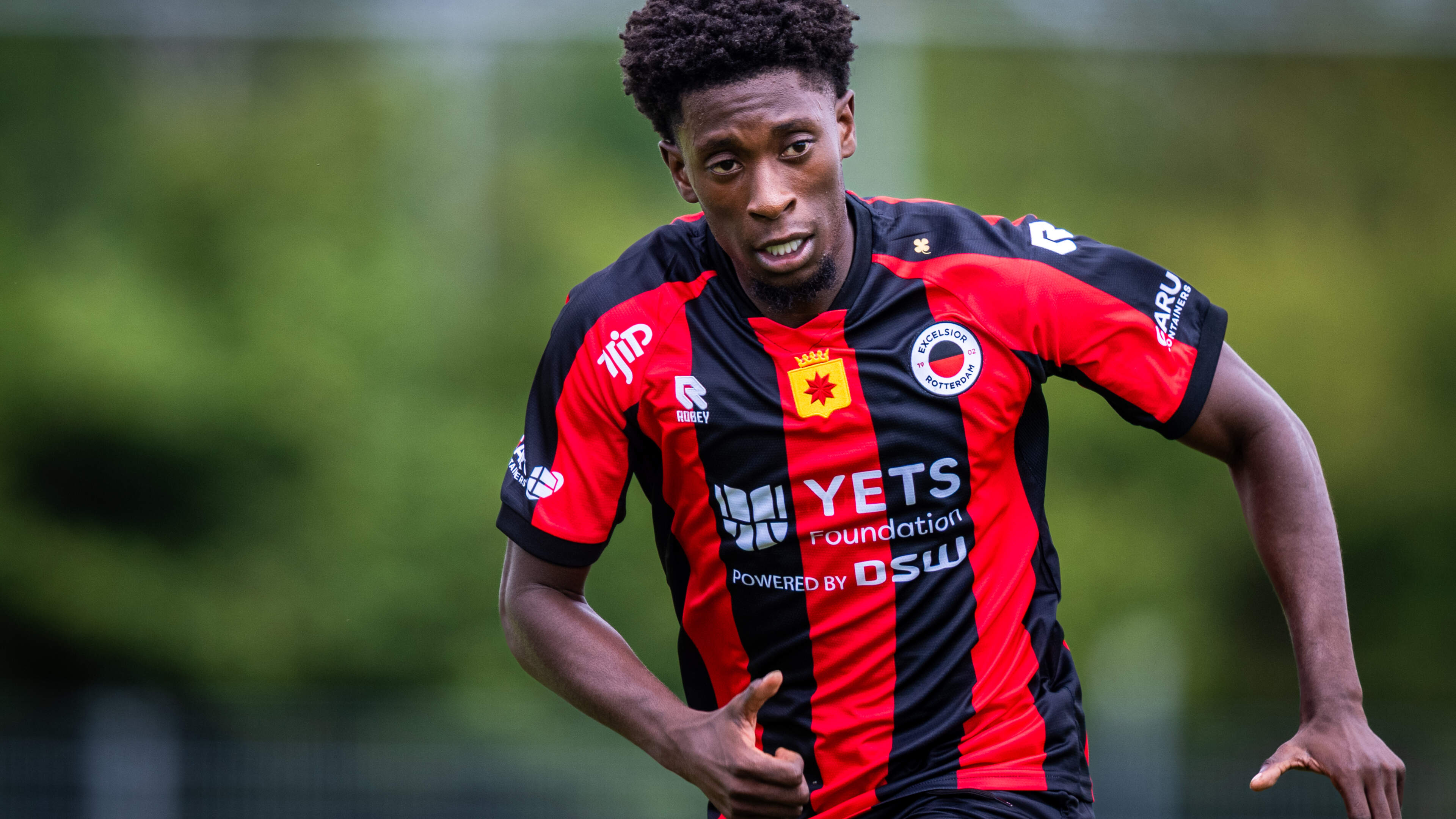 LIVE Transfers | Excelsior verkoopt Derensili Sanches Fernandes aan Huddersfield Town, ADO huurt Eduardo van Hoffenheim