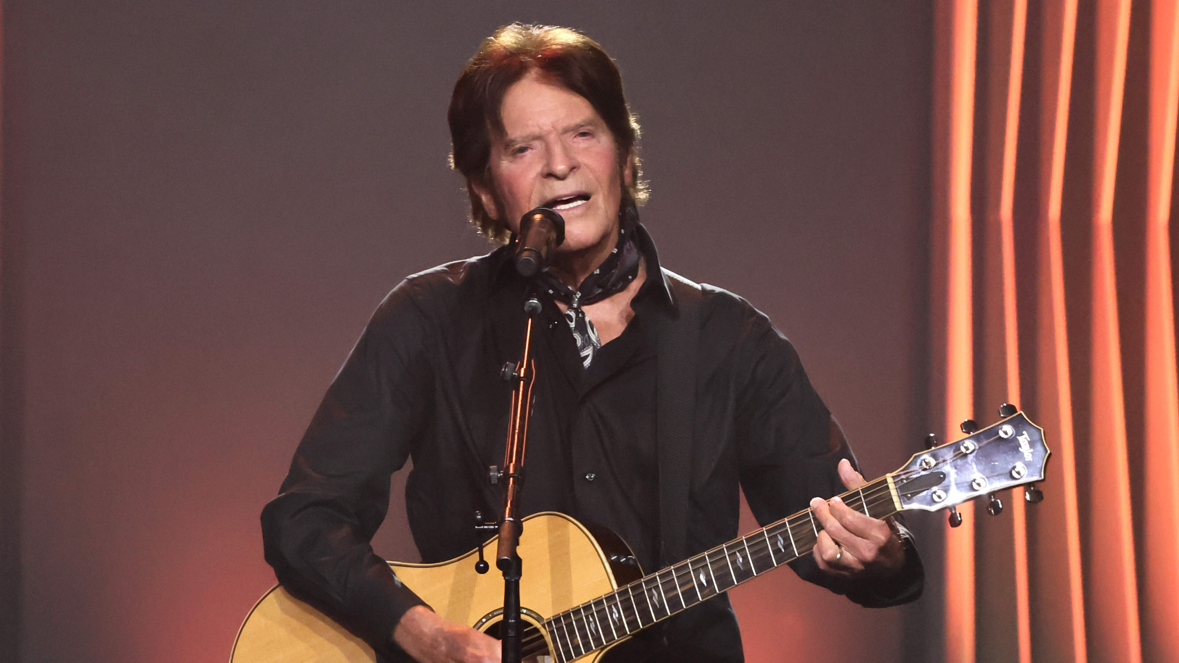John Fogerty krijgt eigen biopic en noemt filmplannen ’een grote eer’