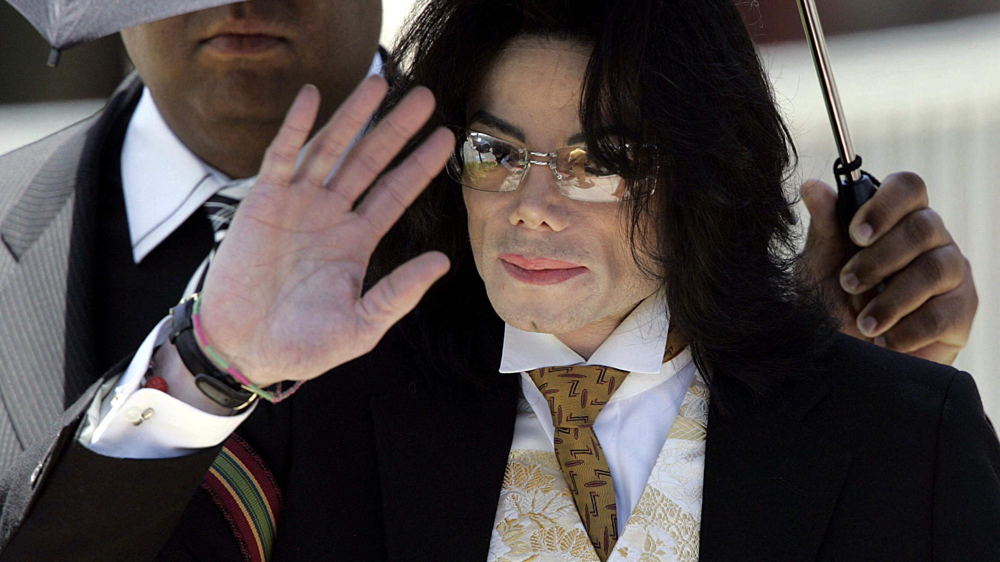Netflix brengt eerste trailer uit van documentaireserie over strafproces tegen Michael Jackson