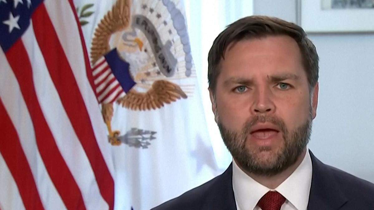 JD Vance over Amerikaanse aanval op Iran: ‘We zijn in oorlog met het nucleaire programma van Iran’